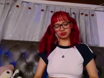 Chaturbate Live Sex of evie_cloud