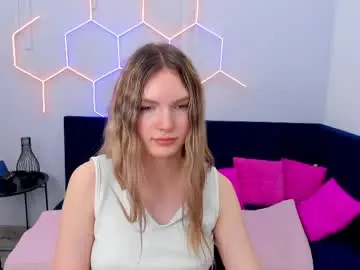 Chaturbate Sex Cam of evelineamore