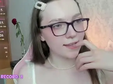 Chaturbate Live Sex Cam of rileynymph