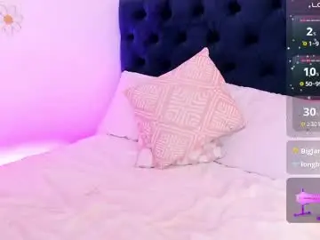 Chaturbate Free Live Porn of em_aa1