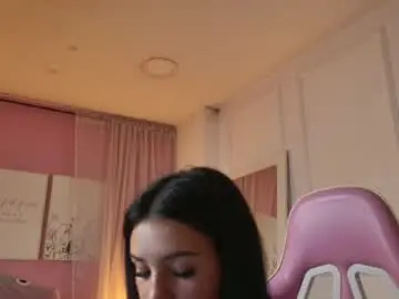 Chaturbate Live Sex Cam of kary_bm