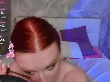 Chaturbate Sex Chat of lucyhornydoll