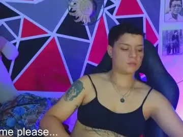 Chaturbate Live Sex Cam of demimoore222