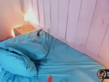 Chaturbate Live Porn of hillarycollins