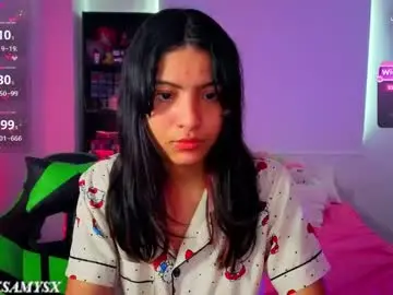 Chaturbate Live Sex of helia_n_amy