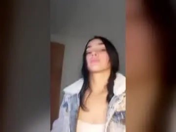 Chaturbate Best live sex cam show of alisson369_