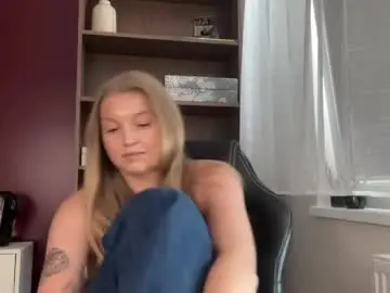 Chaturbate Live Porn of mysteryericax