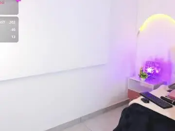 Chaturbate Free Porn Cam of lunascoott
