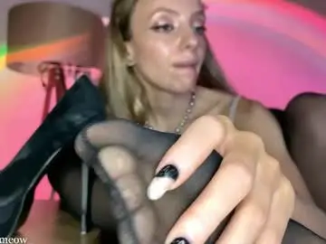 Chaturbate Adult Webcams of _emily__sweety_