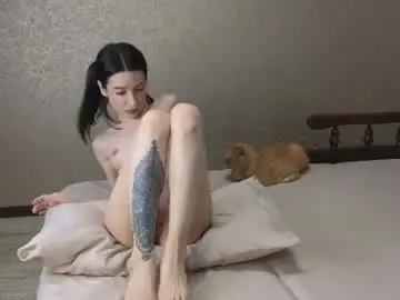 Chaturbate Live Sex Cam of totallytiny_