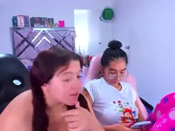 Chaturbate Adult Webcams of naomi_johnson132