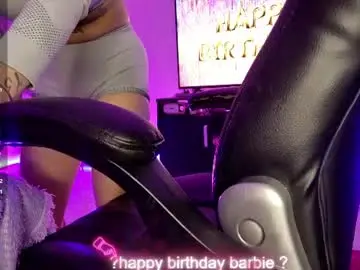 Chaturbate Live Porn of barbie20_