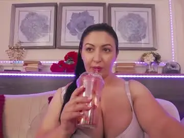 Chaturbate Watch Live Sex Cams of bustyeva_