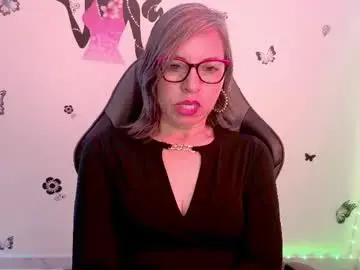 Chaturbate Nude Webcam of rebbeca09