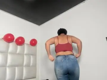 Chaturbate Live Sex Cam of lulu_js_