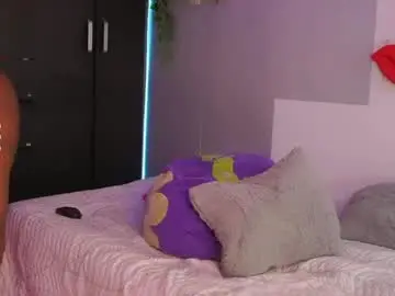 Chaturbate Sex Chat of roxanasmiith