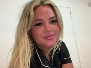 Chaturbate Private Sex Chat of averybabyyx