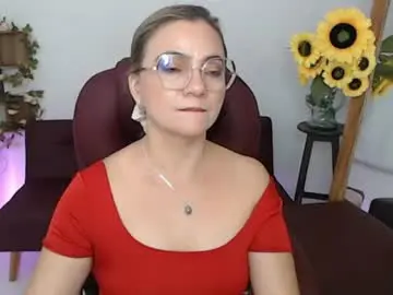 Chaturbate Private Sex Chat of lilly_milf