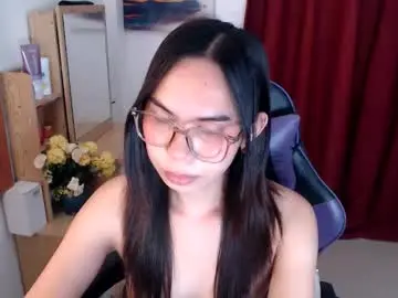 Chaturbate Live Porn of emily_xo143