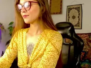 Chaturbate Nude Webcam of littlehoneyshroom