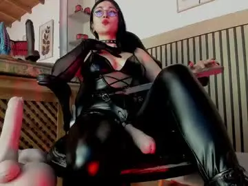 Chaturbate Nude Webcam of madame_ibby
