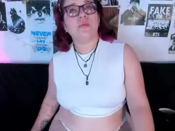 Chaturbate Live Porn of hellen21rose