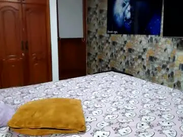 Chaturbate Sex Cam of camila_rosess