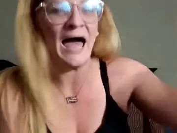 Chaturbate Adult Webcam of goldendoll1704