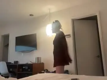 Chaturbate Live Porn of ravenrayyy