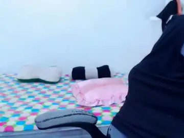 Chaturbate Sex Cam of angie_dreamgirl