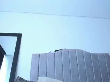 Chaturbate Nude Webcam of mariana_castro9