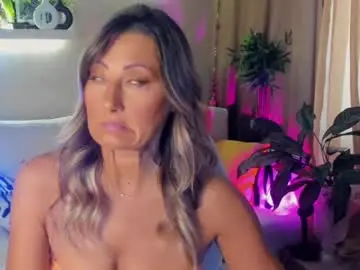 Chaturbate Adult Video Chat of sarahholly