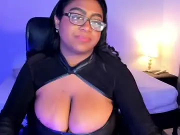 Chaturbate Watch Live Sex Cams of ebony__queen2