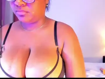 Chaturbate Best live sex cam show of ebony__queen2