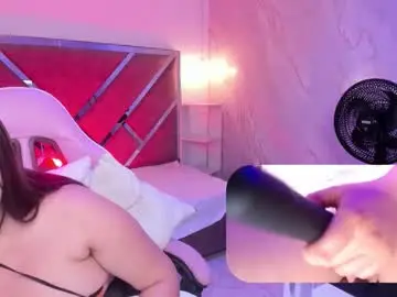 Chaturbate Best live sex cam show of cataleyaglow