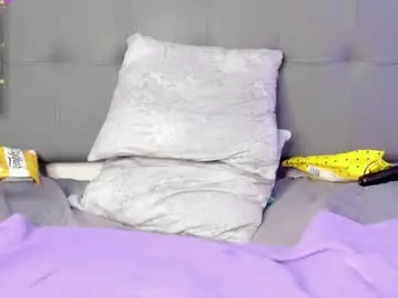 Chaturbate Best live sex cam show of cristallsweett