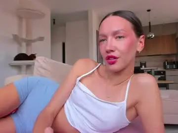 Chaturbate Live Sex of awgustina_sweetheart22