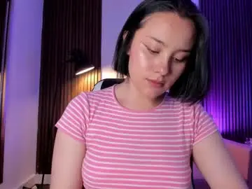 Chaturbate Live Sex Cam of magic_vera