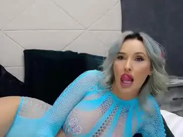 Chaturbate Best live sex cam show of issasmyth