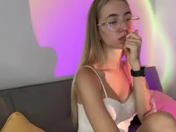 Chaturbate Adult Webcams of tessa_calmness