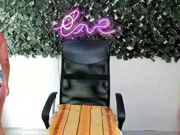 Chaturbate Adult Webcam of destinyhills_