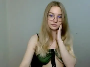 Chaturbate Sex Cam of abbymoore__