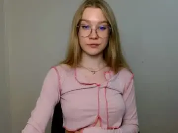 Chaturbate Best live sex cam show of abbymoore__