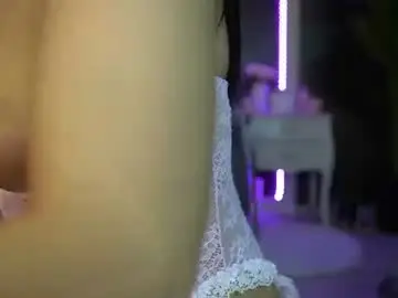 Chaturbate Best live sex cam show of carolinapetra
