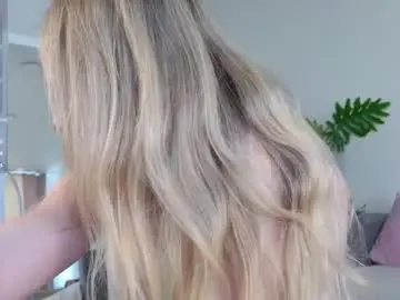 Chaturbate Sex Chat of milly_shy