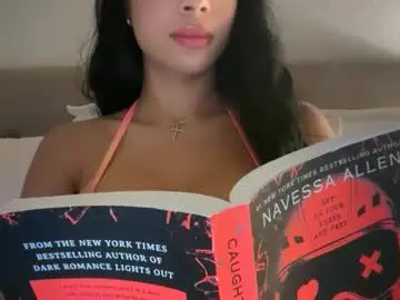 Chaturbate Free Porn Cam of petiteprincess659846