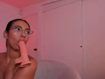 Chaturbate Sex Cam of elegant_rouse