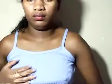 Chaturbate Free Porn Cam of lovelylarra