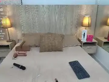 Chaturbate Best live sex cam show of iris_gomez
