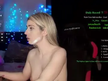 Chaturbate Sex Chat of kimilee22